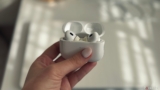 How to stop AirPods from random pauses